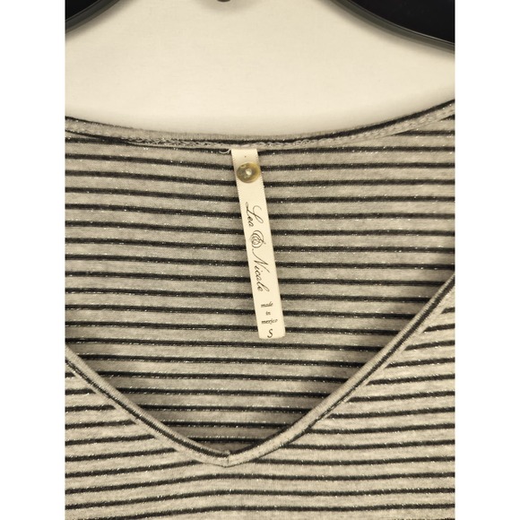 Leo & Nicole Long Sleeve Airy Striped Top - Picture 3 of 7